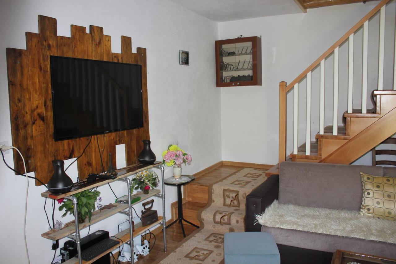 Guest House Sabriu Rabdisht Zewnętrze zdjęcie